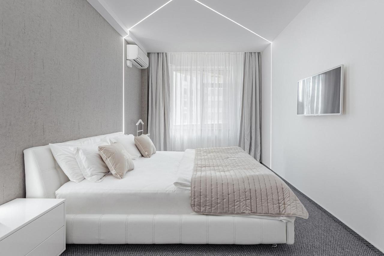 Royal Apartment Одесса Экстерьер фото