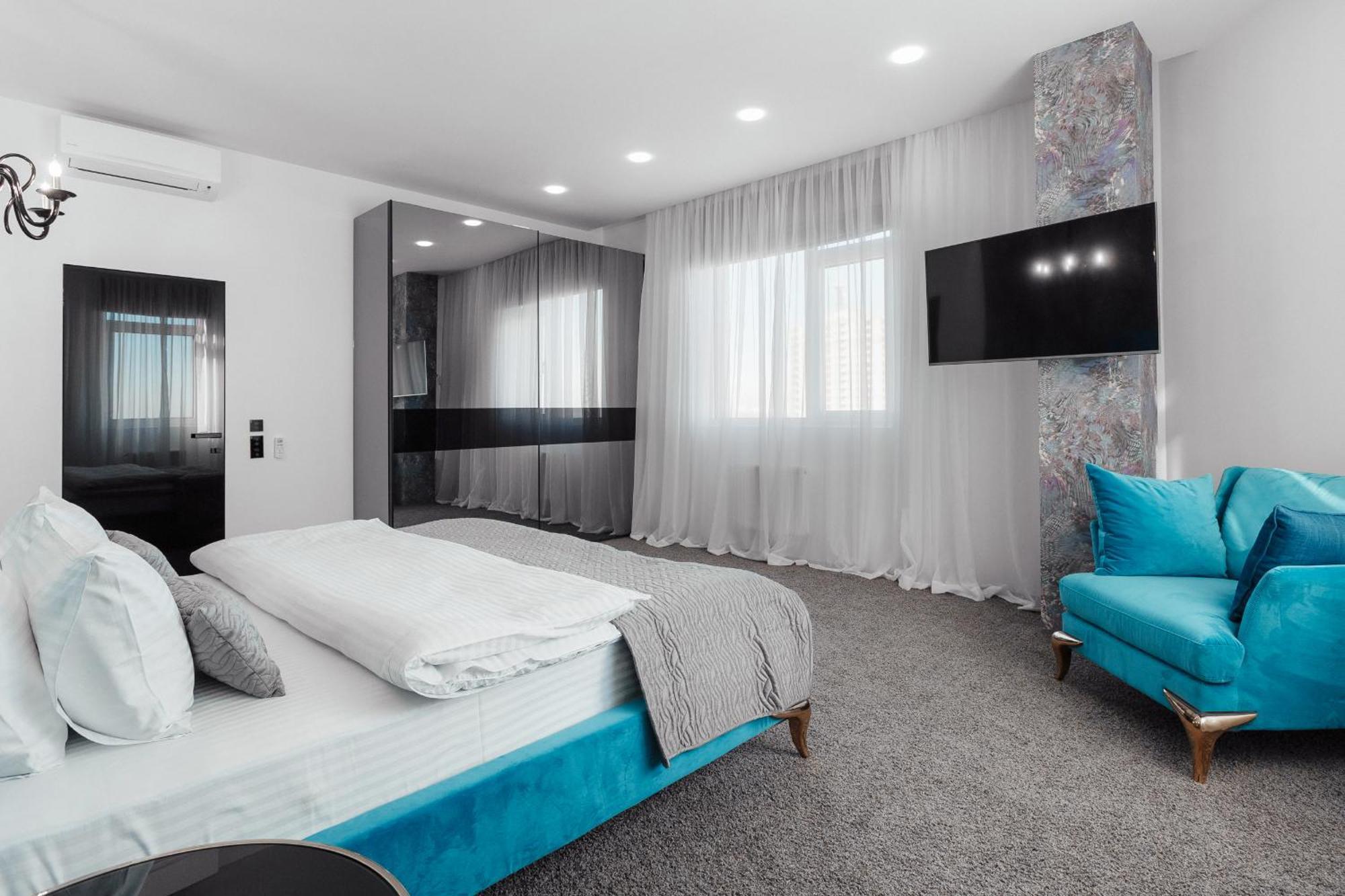 Royal Apartment Одесса Экстерьер фото