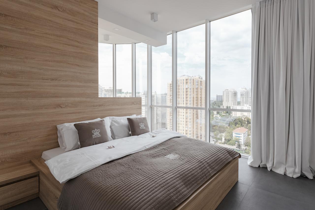 Royal Apartment Одесса Экстерьер фото